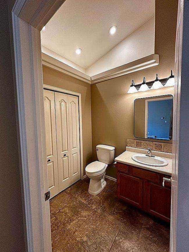 Photo of 2556 Fall Valley Ave, Grand Junction, CO