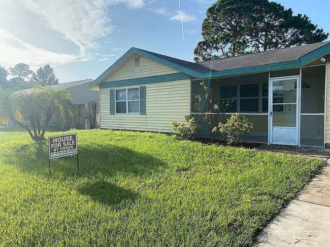 Photo of 5781 Talbrook Rd, North Port, FL