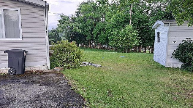 Photo of 162 Cardinal Dr, Jeannette, PA