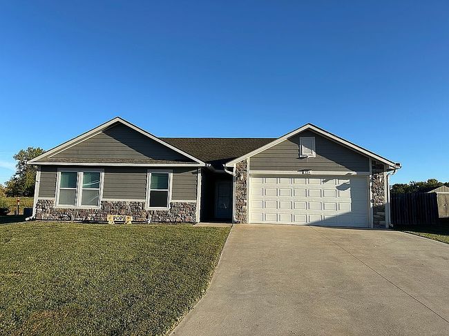 Preview of property located at 214 Bergsten Ct