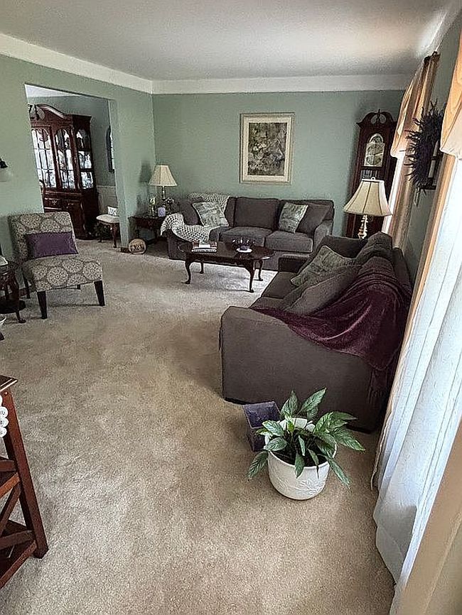 Photo of 5527 Seville Ct, Cincinnati, OH
