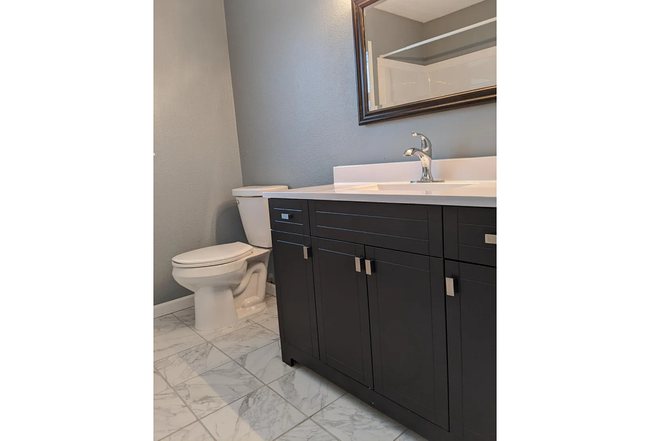 Additional photo 2 of property located at 2012 Hoffman Rd