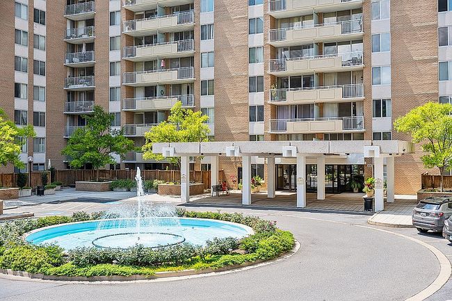 Photo of 3001 Veazey Ter Nw Apt 703, Washington, DC