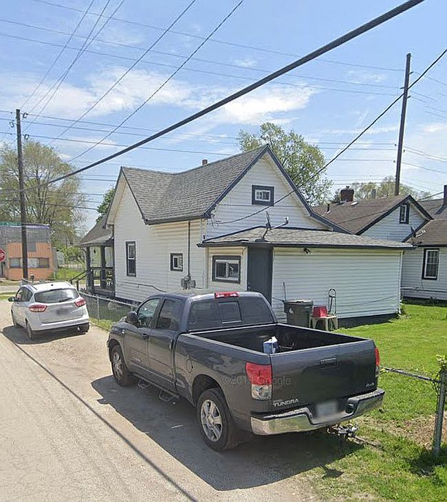 Image of 302 S Warman Ave