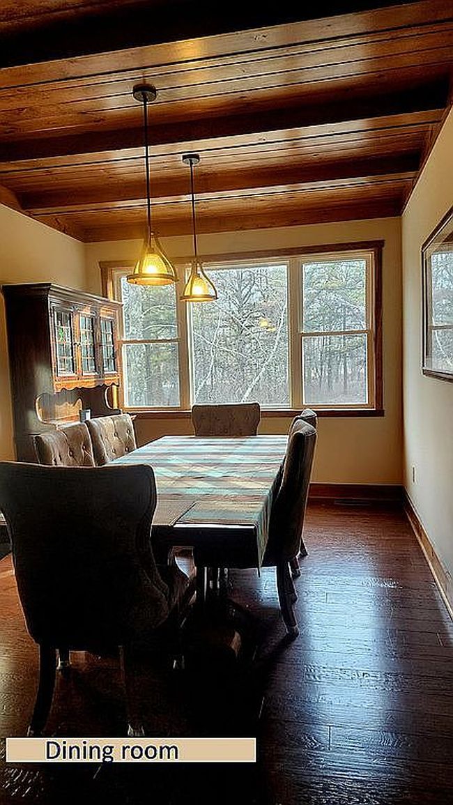 Image of 90 Corn Silk Ave