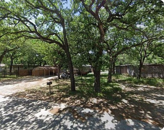 Photo of 1257 Lindale Ter, Azle, TX