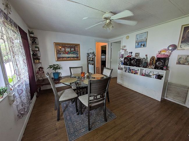 Photo of 2751 Burrows Ave, Kissimmee, FL