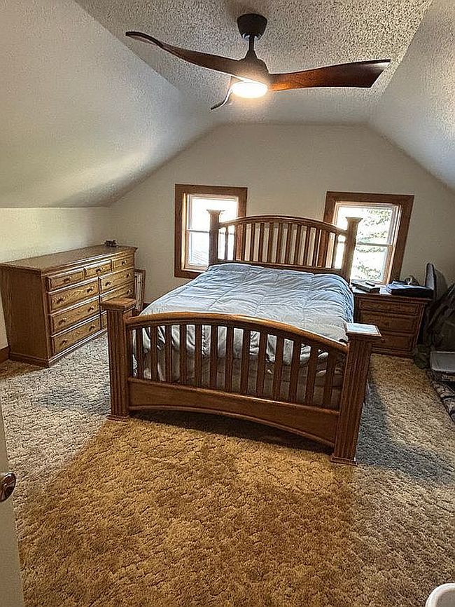 Photo of 1203 Willard St, Larchwood, IA