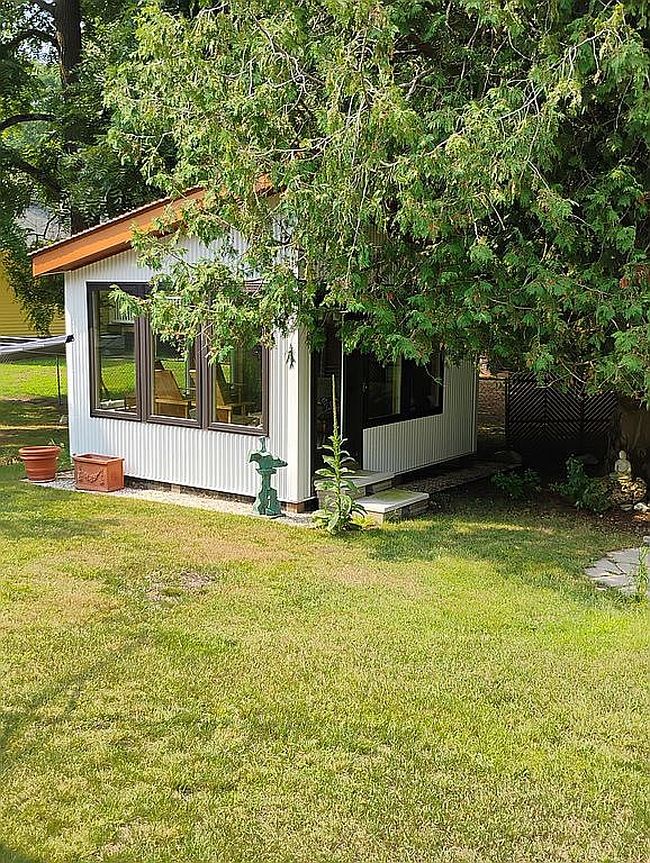 Photo of 270 Sands St, Pentwater, MI