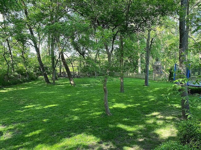 Additional photo 3 of property located at 755 Viewpoint Dr