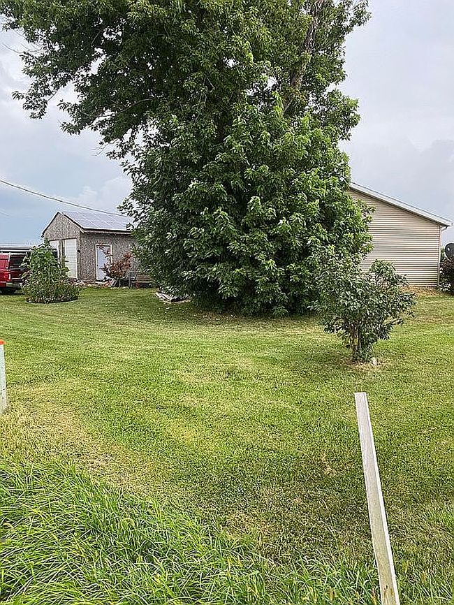 Photo of 7522 E 2250 North Rd, Danville, IL