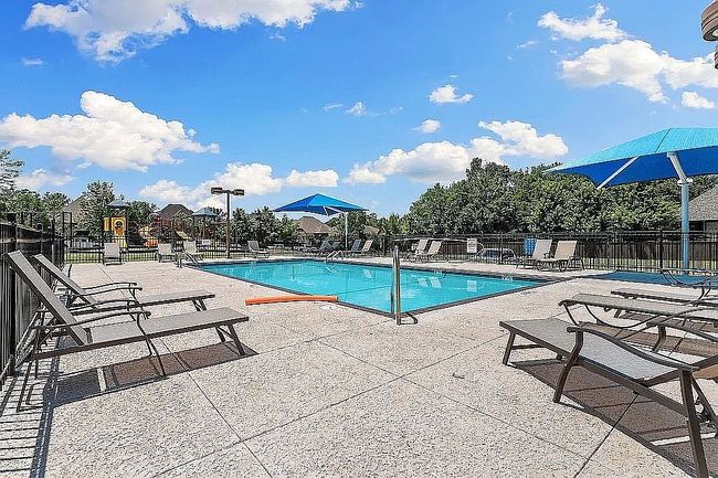 Image of 6 Churchwell Ct
