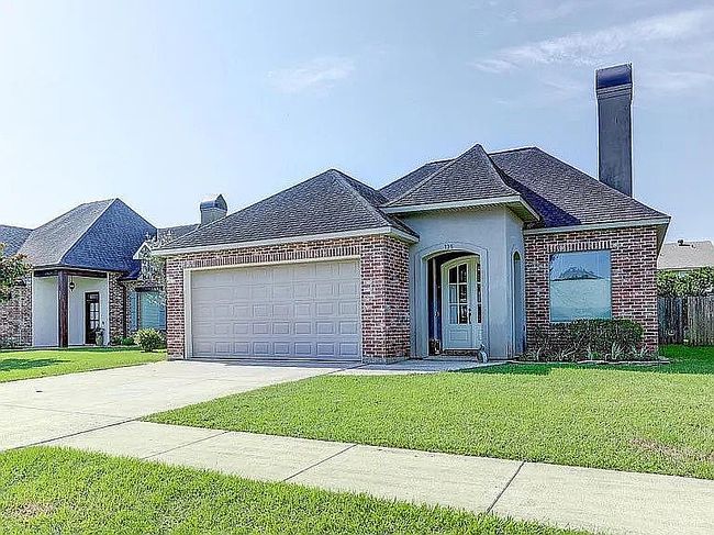 Image of 135 Pinnacle Dr