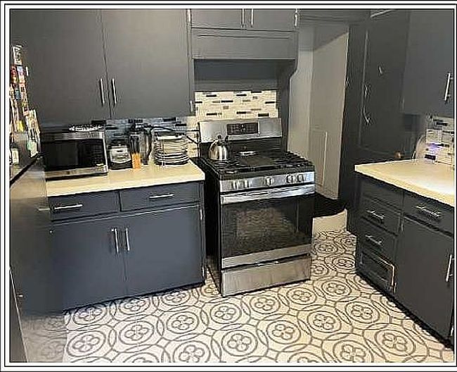 Preview of property located at 11 E Cass St