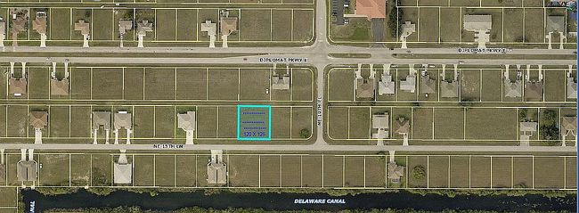 Photo of 1005 Ne 15th Ln, Cape Coral, FL