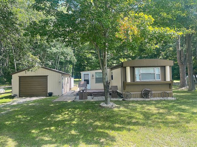 Photo of 2191 Walter Rd