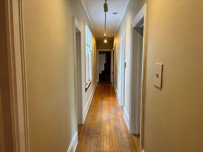 Photo of 1641 Hinman Ave Apt 3, Evanston, IL
