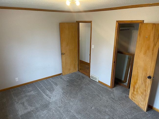 Image of 432 N Lyon Ave