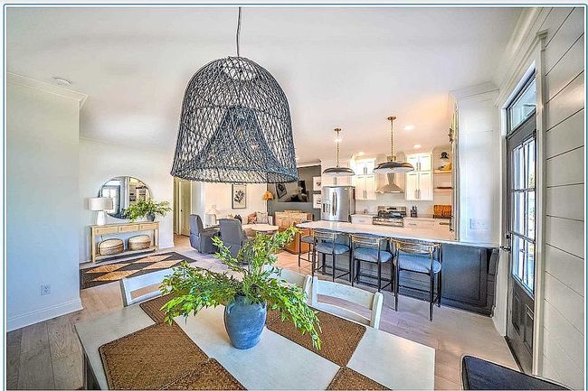 Image of 314 Venture Blvd