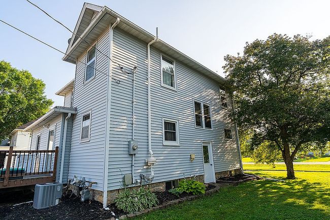 Additional photo 3 of property located at 30 1st Ave Sw