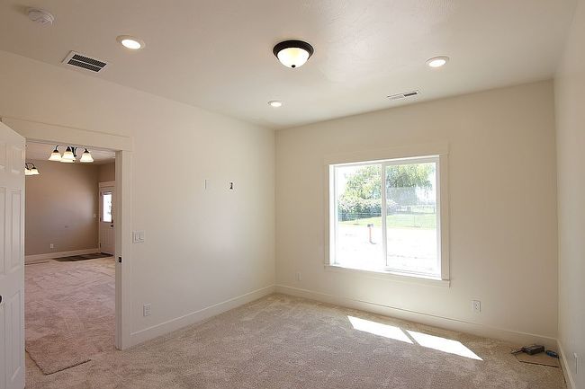 Photo of 1219 N 1150 E, Shelley, ID