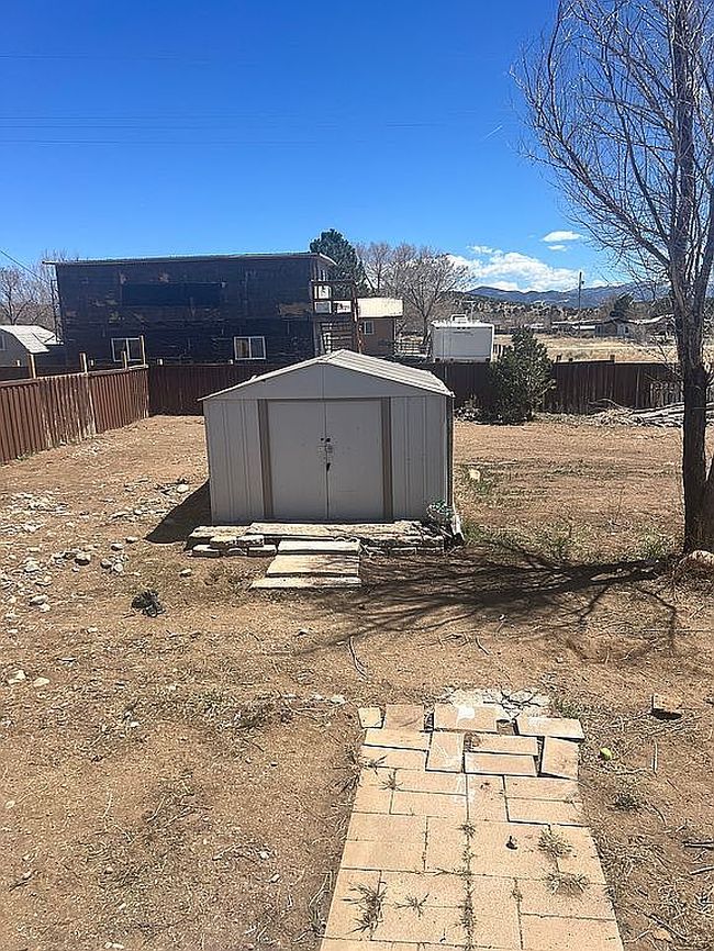 Image of 616 Narcisso Ave