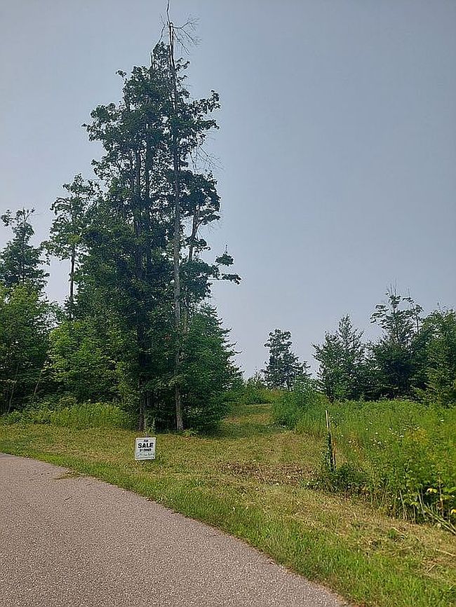 Photo of Lot 19 Aspen Ridge Ct, Boyne City, MI