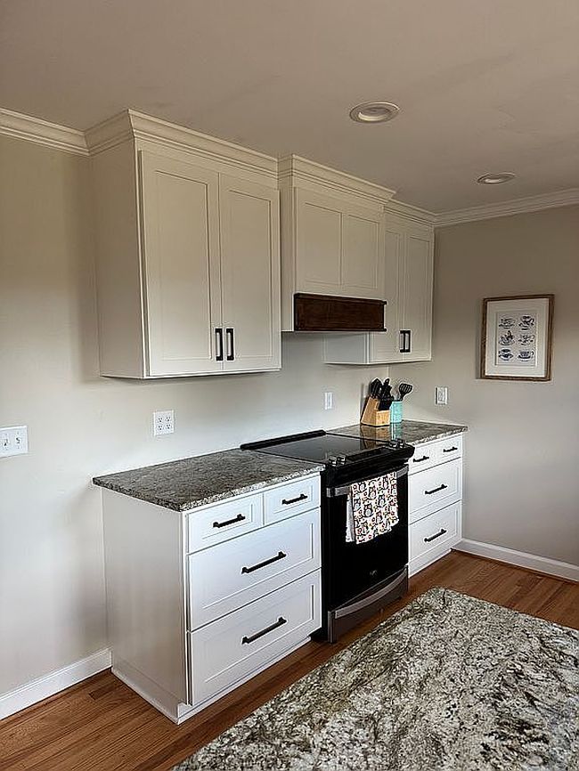 Photo of 260 Campobello Gramling School Rd, Campobello, SC