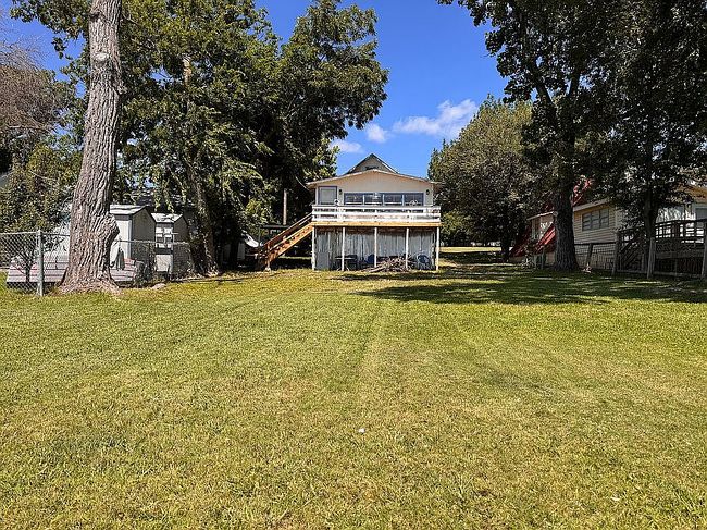 Photo of 912 W Lake Dr, Weatherford, TX