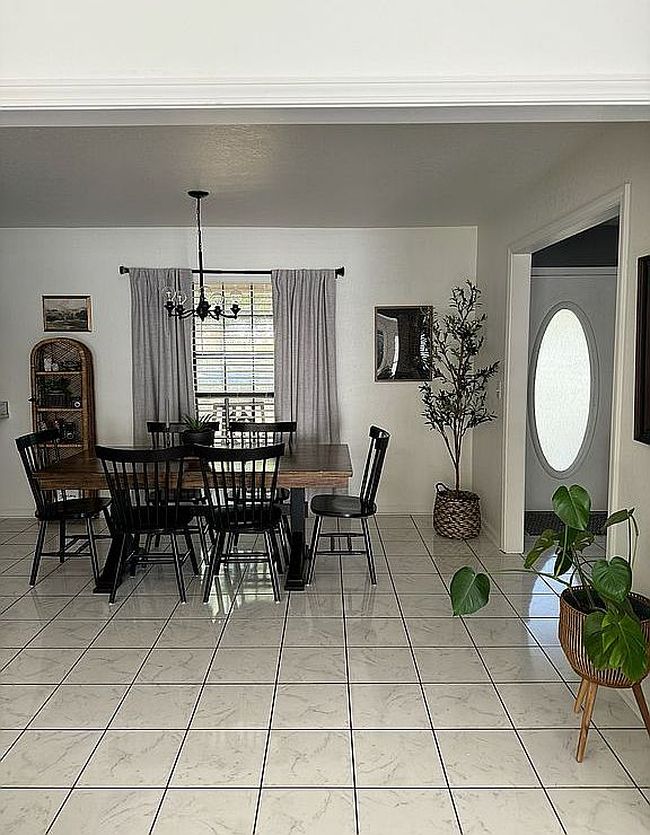 Image of 4 Southerland Ct