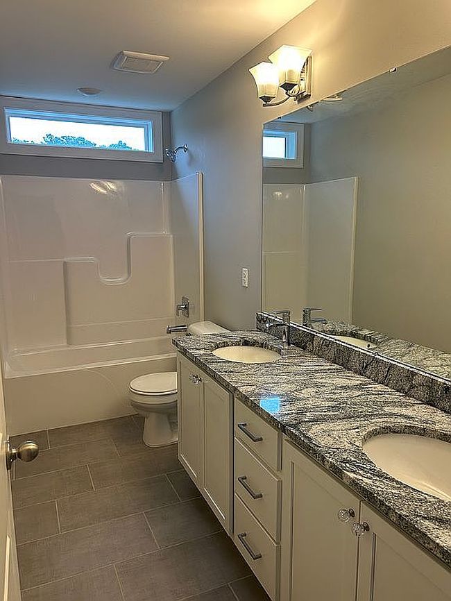 Photo of 9069 Fielding Dr, Brighton, MI