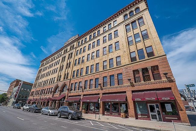 Image of 150 E Main St Apt 511