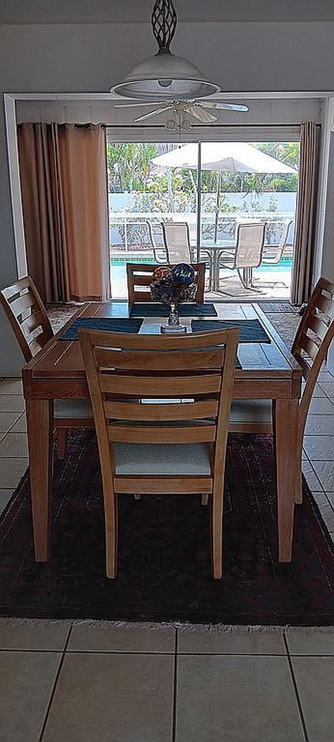 Image of 433 Darling Dr