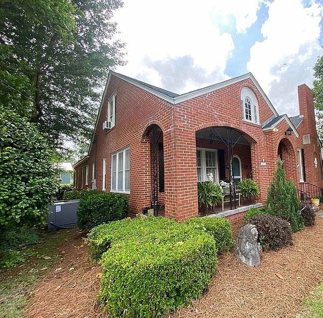 Photo of 421 N Main St, Mullins, SC