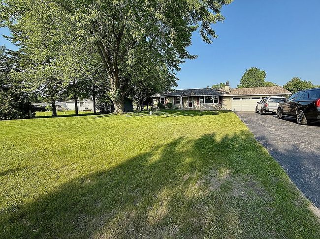 Image of 856 Meadow Dr