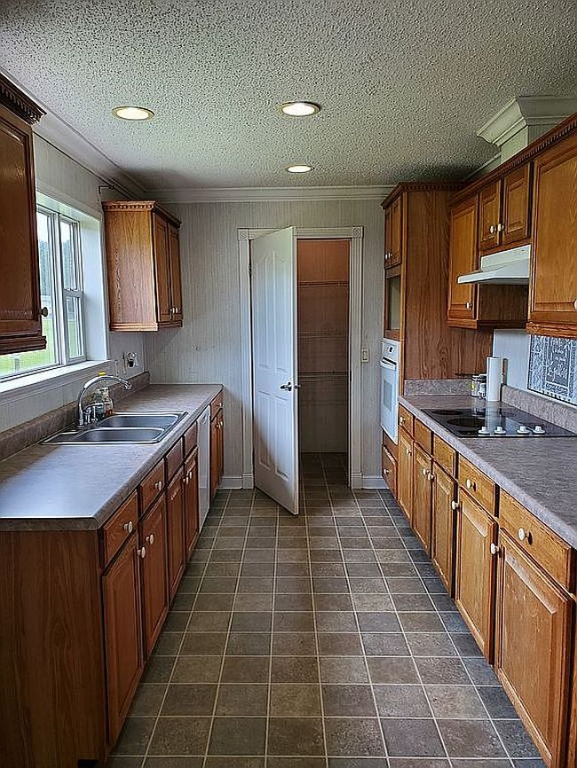 Image of 23 Lee Road 2113