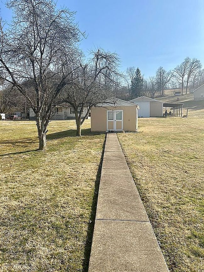 Image of 9885 Shortline Hwy