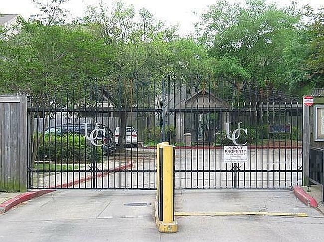 Photo of 3330 Willard St Apt 606, Baton Rouge, LA