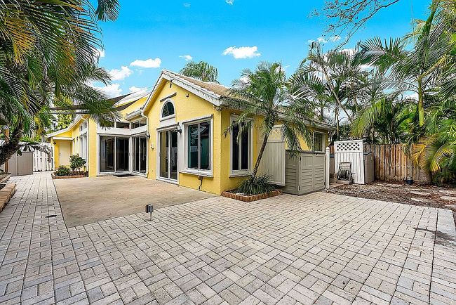 Photo of 3421 Sw Pindo Palm Ln, Palm City, FL