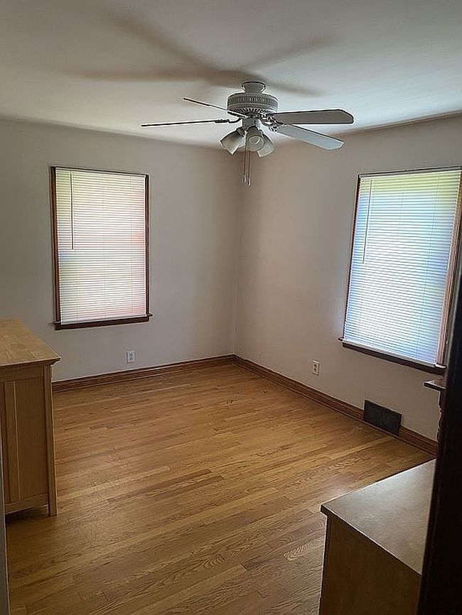 Image of 1721 S 4th St