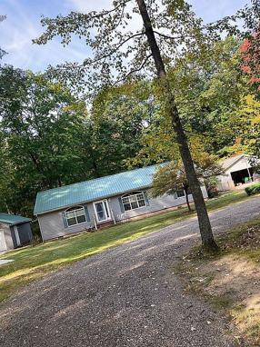 Additional photo 1 of property located at 2725 Spruce Hill Dr