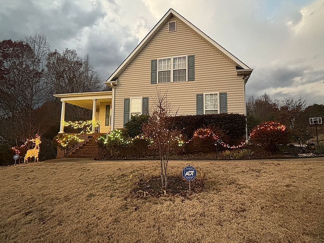 Photo of 102 Brookstone Way, Central, SC