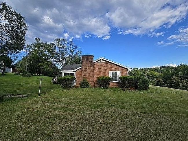 Photo of 5404 Memorial Blvd, Kingsport, TN