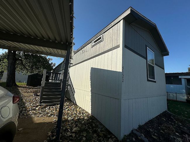 Preview of property located at 5122 Desoto Ct S