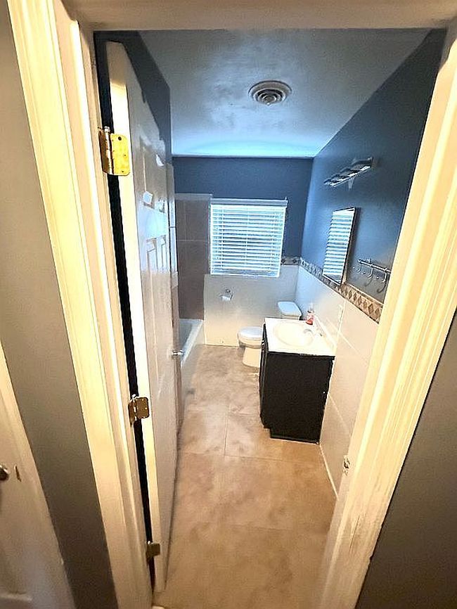 Additional photo 3 of property located at 7469 Greenway Drive