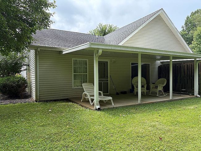 Additional photo 2 of property located at 115 Willow Oak Ct