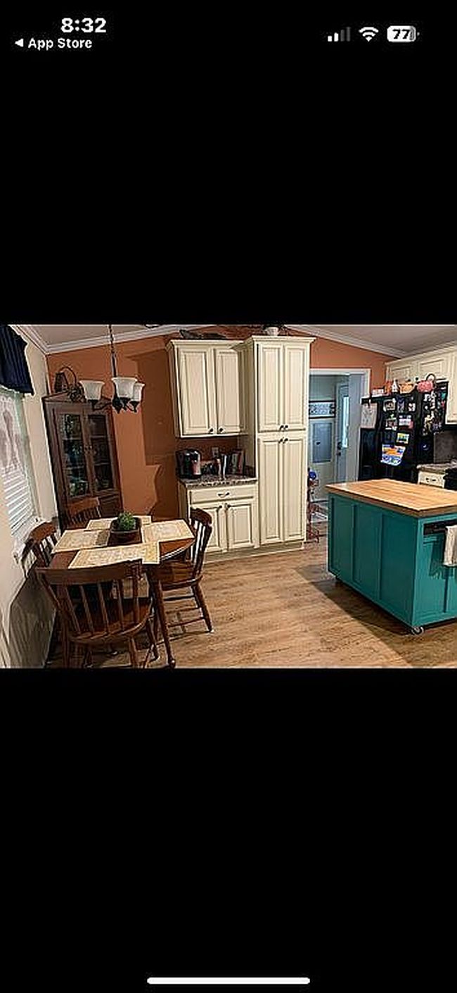 Photo of 8248 Harbor Dr, Rogers, AR