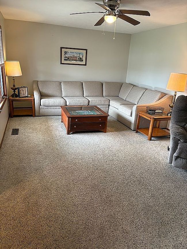 Image of 1145 Lindsey Rd