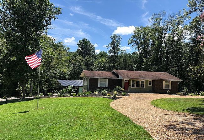 Photo of 6048 White Oak Valley Cir, Mc Donald, TN