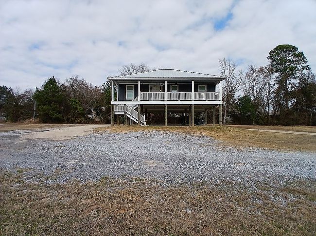 Image of 10501 Pin Oak Dr